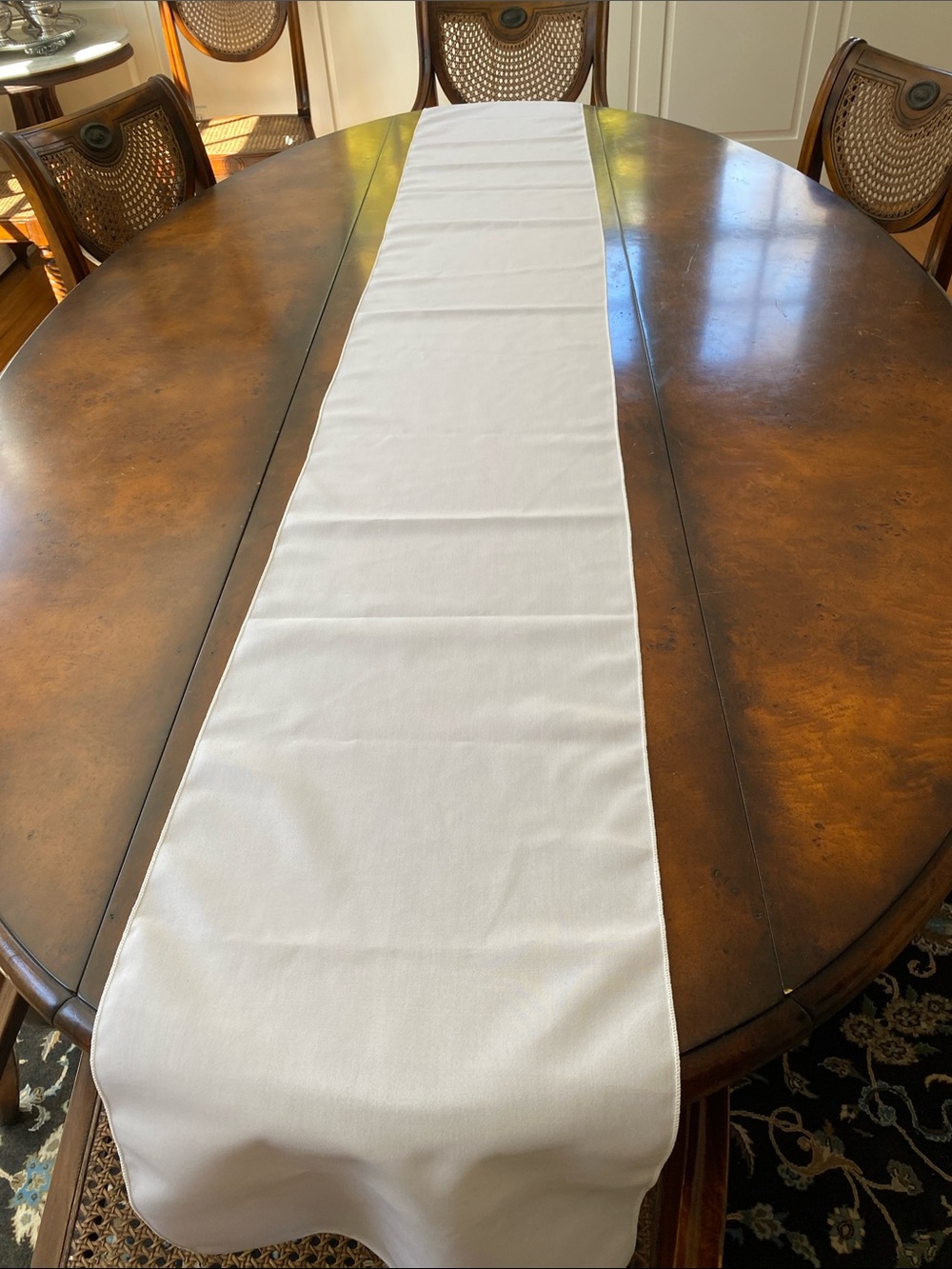 4 Classic  White Table Runners - Home Dining